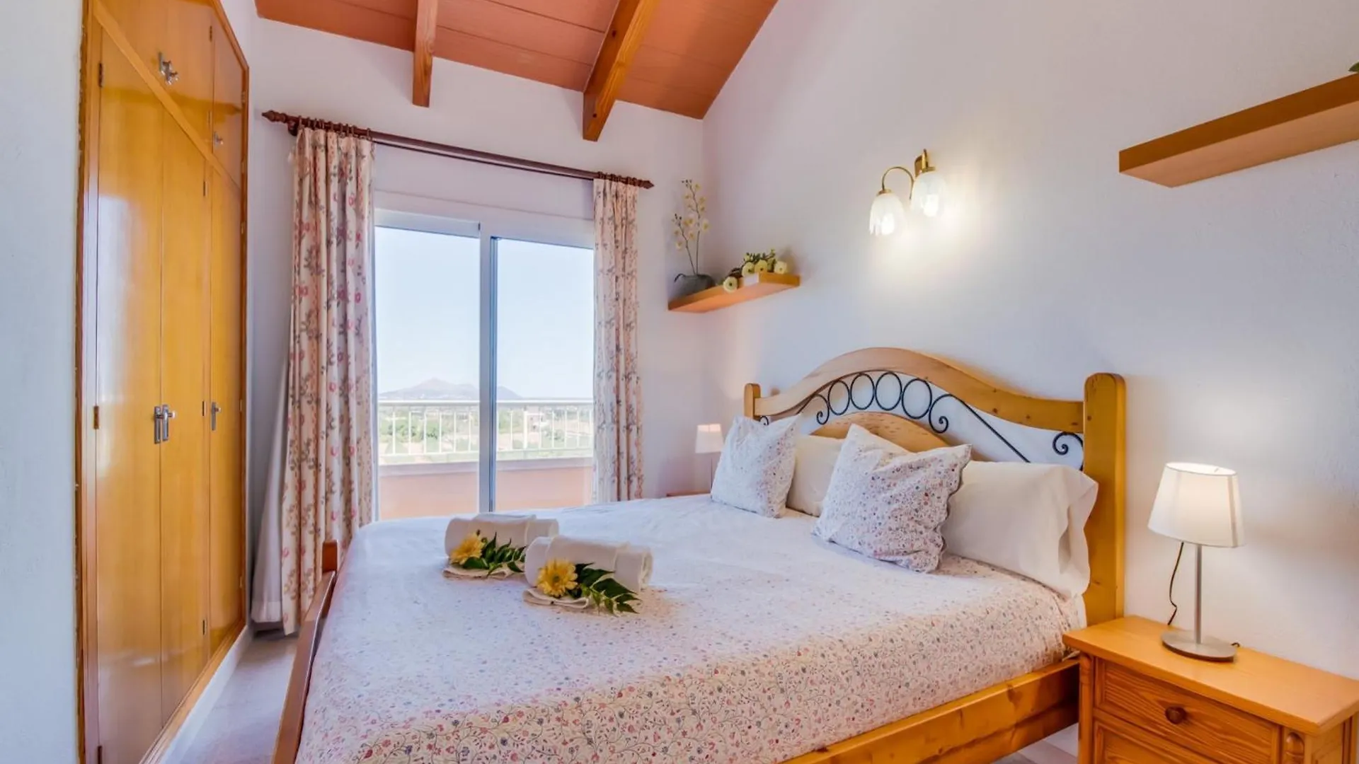 Semesterbostad Charming Holiday Finca In Muro Spanien